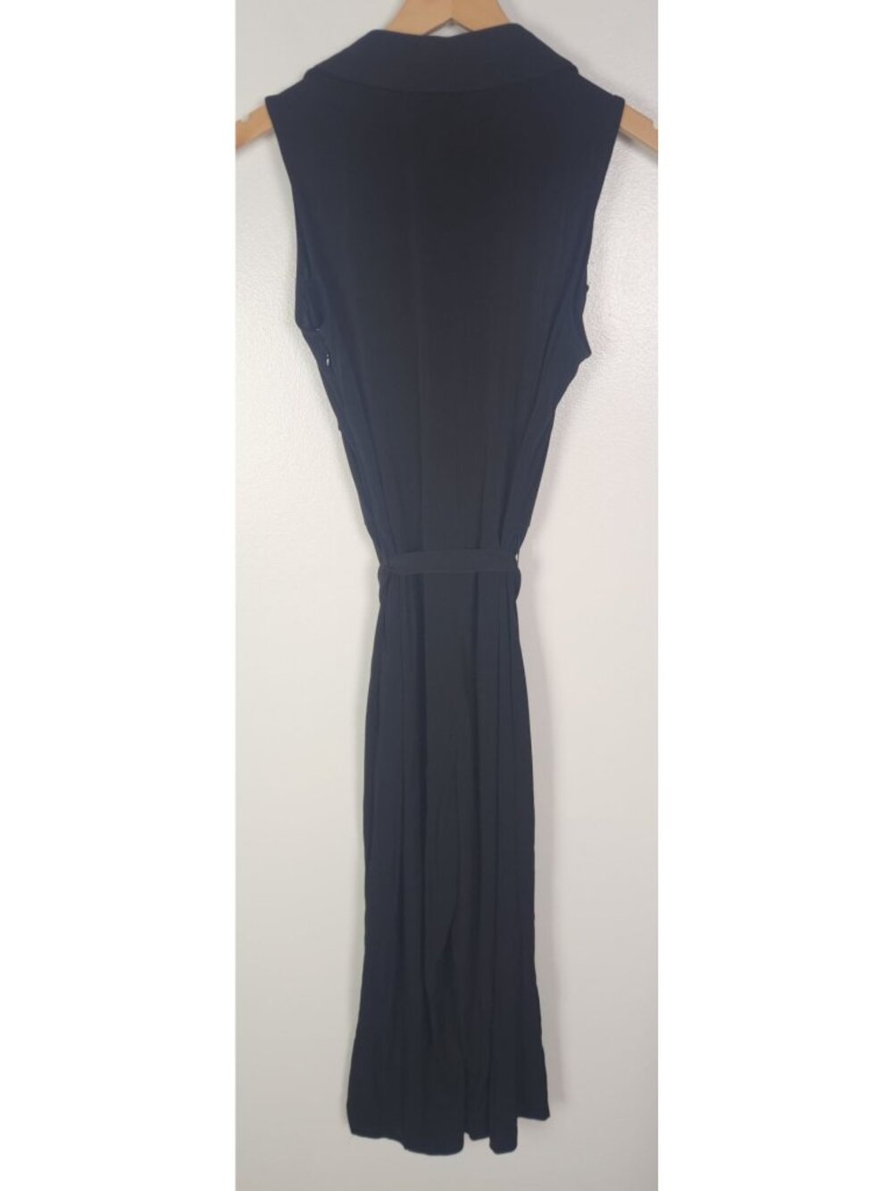 Michael Kors Women's Sz. S Black Crop Belted Sleveless Jumpsuit - Picture 6 of 7